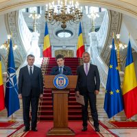 Sursă: Administratia Prezidentiala