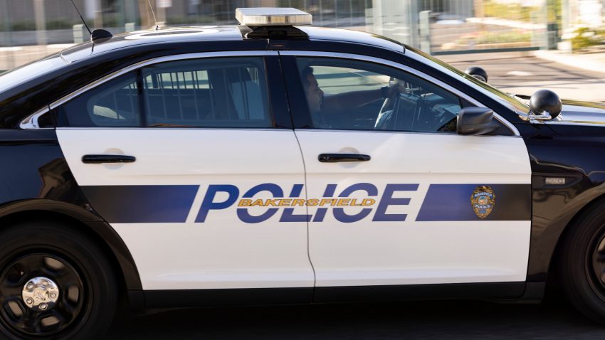 Un veteran american a fost ucis după ce a luat 10 ostatici într-o bancă | AUDIO