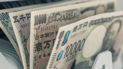 Japonia a cheltuit 96 de miliarde de dolari pentru a susține moneda națională. Ce înseamnă un yen devalorizat pentru statul japonez
