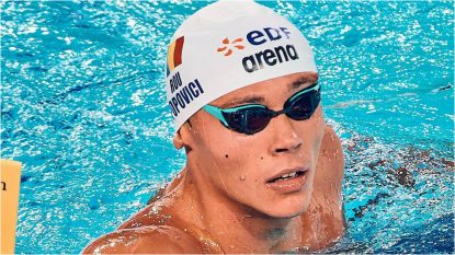 David Popovici a revenit în România după aurul de la Europene: „Am învățat să mă bucur de succes”. Apel către stat cu privire la recompensarea sportivilor care aduc performanță țării