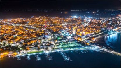 Mangalia nu va reduce iluminatul public în plin sezon estival. „Ar diminua confortul turiștilor”, spune primarul stațiunii