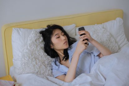 „Bedrotting”: cum a ajuns relaxarea să fie definită drept „putrezire” în pat?