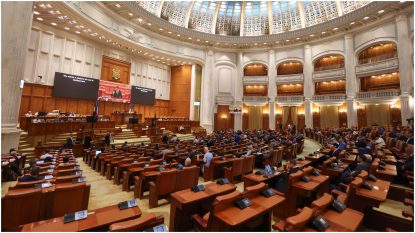 Parlamentul intră în sesiune extraordinară. Energia verde, legea salarizării și examenul de admitere la liceu, pe agendă