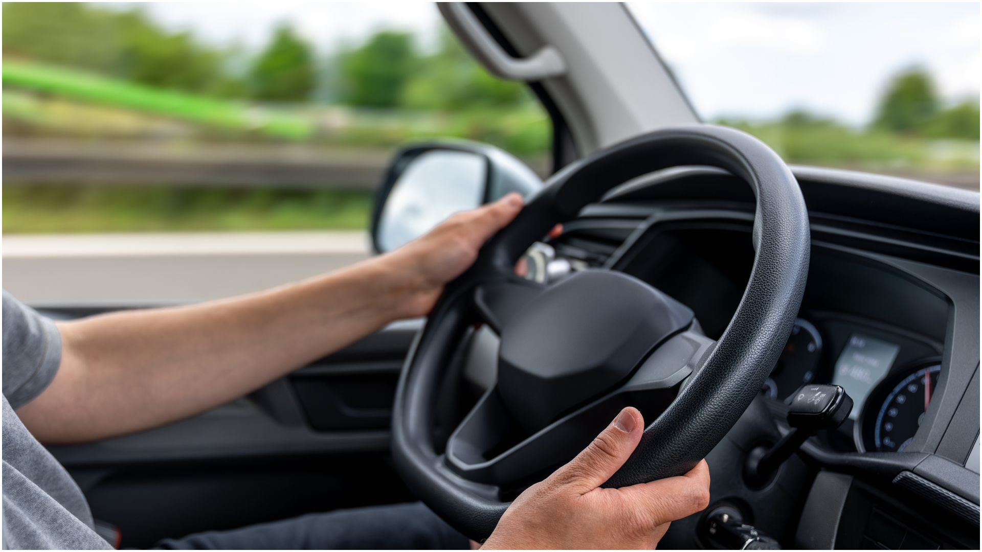 DGPCI majorează tarifele pentru permis, certificat de înmatriculare și autorizația provizorie din 15 septembri