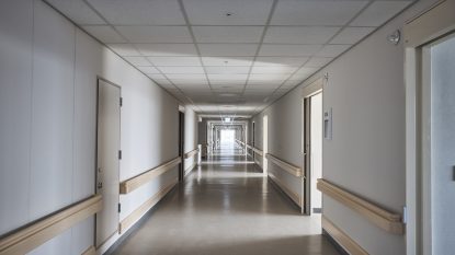 Biocide expirate, găsite la Spitalul din Toplița în urma unui control al DSP. Conducerea unității spune că produsele au fost primite de la Ministerul Apărării